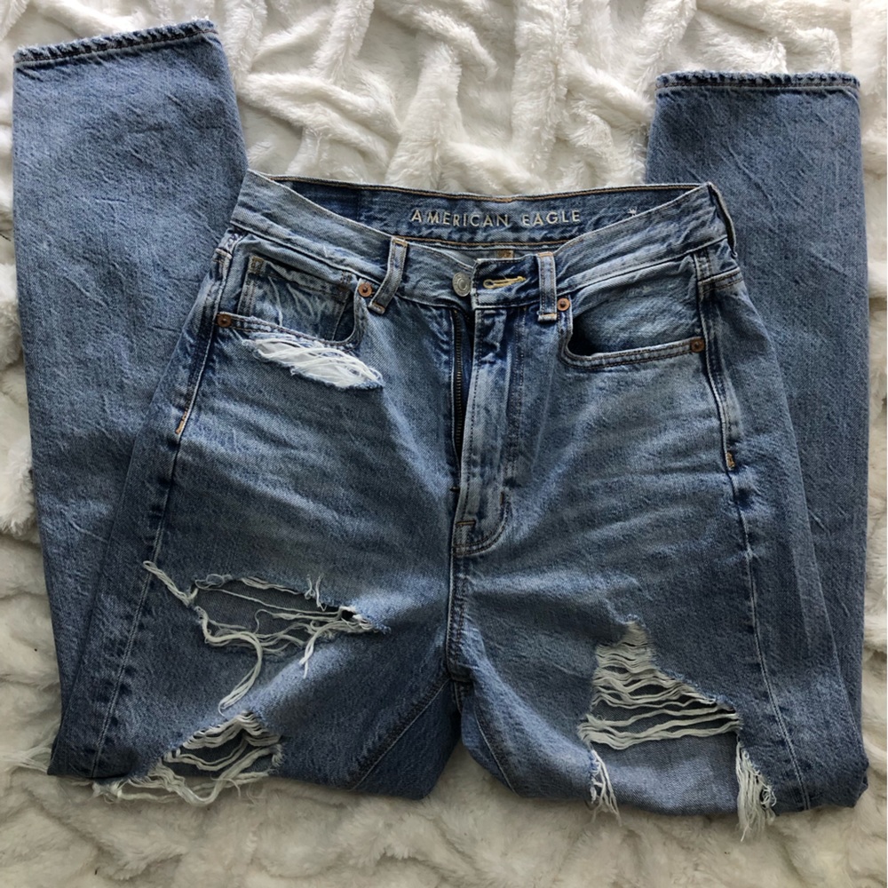American Eagle highest rise mom jean